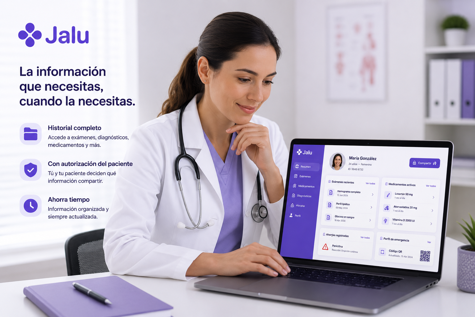 Médica usando Jalu para revisar información del paciente